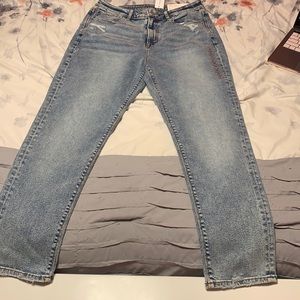 American Eagle Mom Jeans (NWT!)